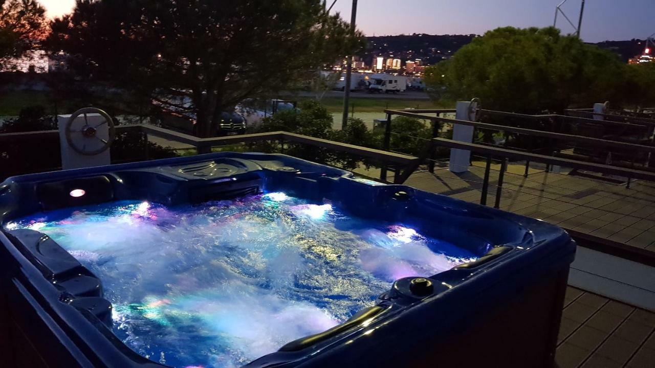 Hotel Floating Sea House Portorose Zewnętrze zdjęcie